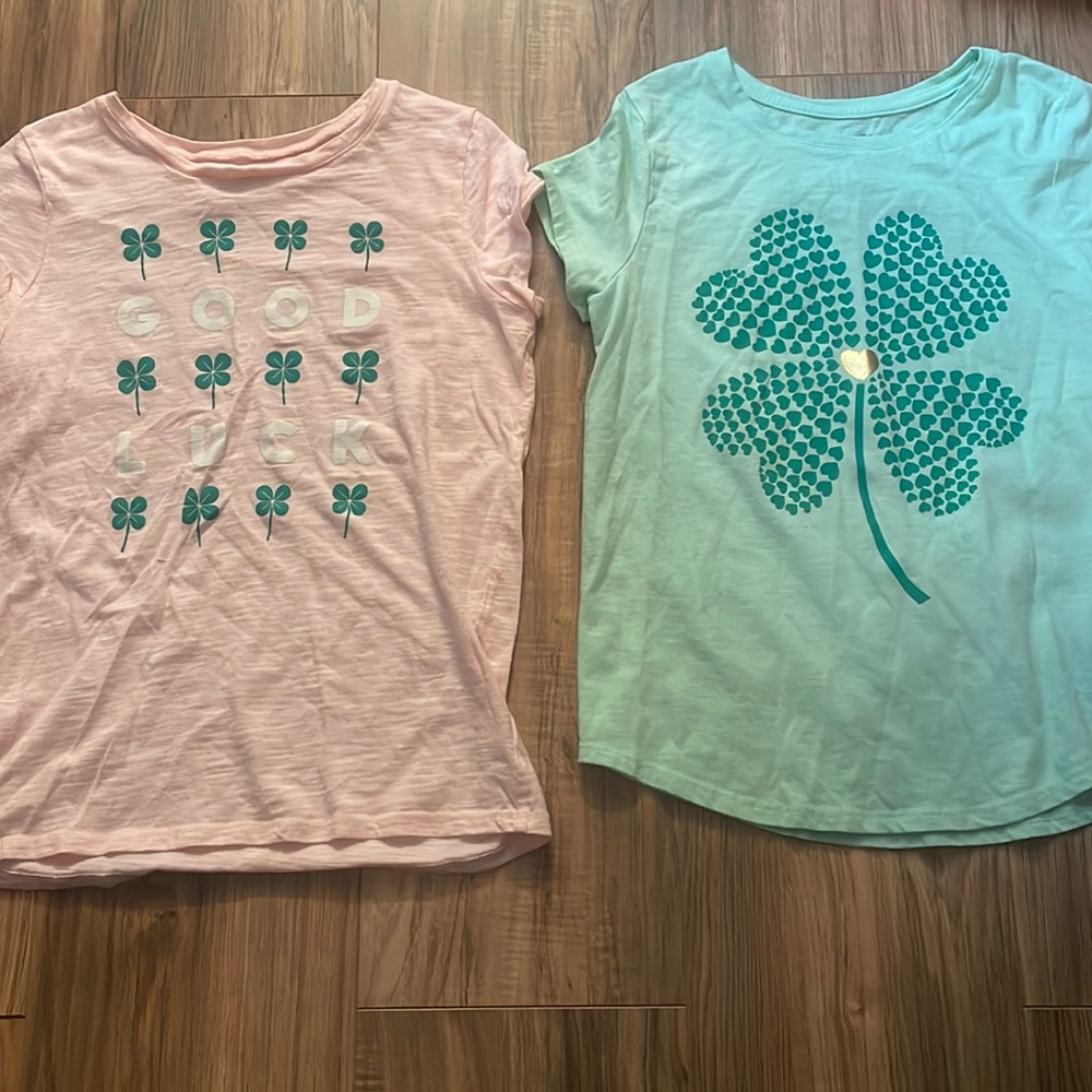 2 girls short sleeve St. Patty’s day shirts